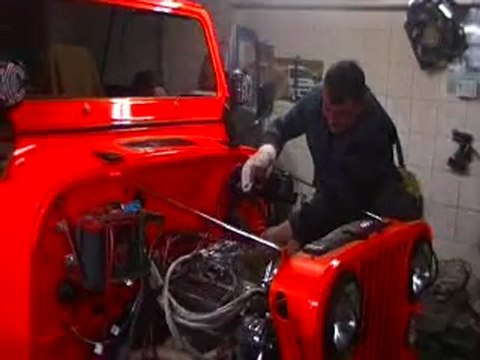 JEEP CJ7 V8-04