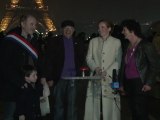 60 minutes pour la planète : la Tour Eiffel éteint ses lumières