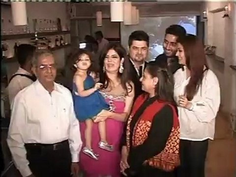 Aish,Abhishek &Jayabachan At Dabbu Ratnani's Calendar Launch