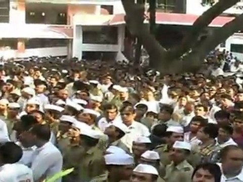 Last Rites Ceremony Of Late Vivek Shauq