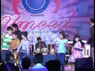 Aditya Naryan Sings 'Twist' Song At Charity Event Of Global Vision