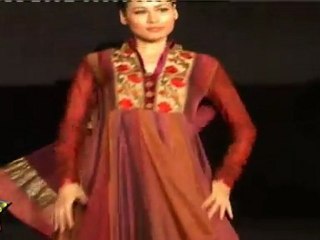 Very Hot Babe & Handsome Hunk