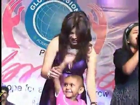 'Aap Jaisa KOi Meri Zindagi Mei Aaye' Live At Global Vision NGO