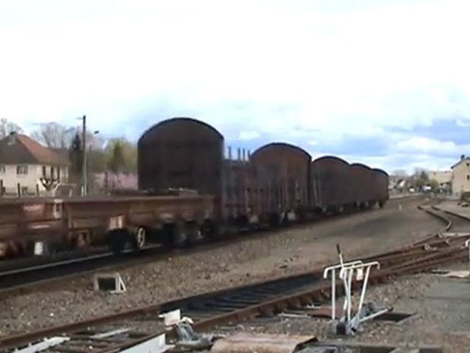 Les longs trains de l'infra