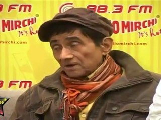 Dev Anand At "Hum Dono" Re-Release In new colourized version