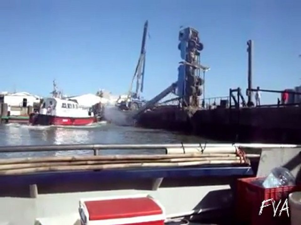 Comment mettre un bateau à l’eau - Vidéo Drôle - Vidéos Humour