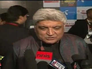 Javed Akhtar At Uninor Radio Mirchi Awards 2011