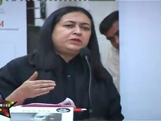 Karan Johar Releases Book 'Dialogue of Pyaasa' On Gurudatt