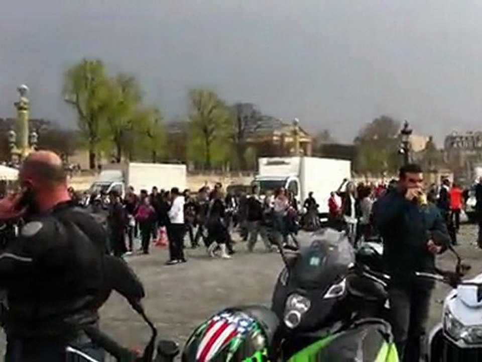 ARTS 125/GC - Manifestation FFMC IDF du 26 mars 2011 Place de la Concorde-03