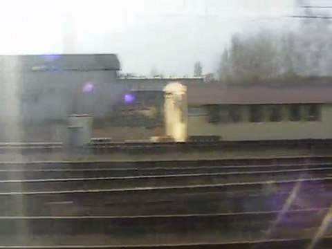 2011-03-23 EC 103 Polonia - przejazd przez Idzikowice - widok z WARS-u :)