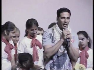 Akshay Kumar Shares A Sad Moment Of His Life - Bollywood News