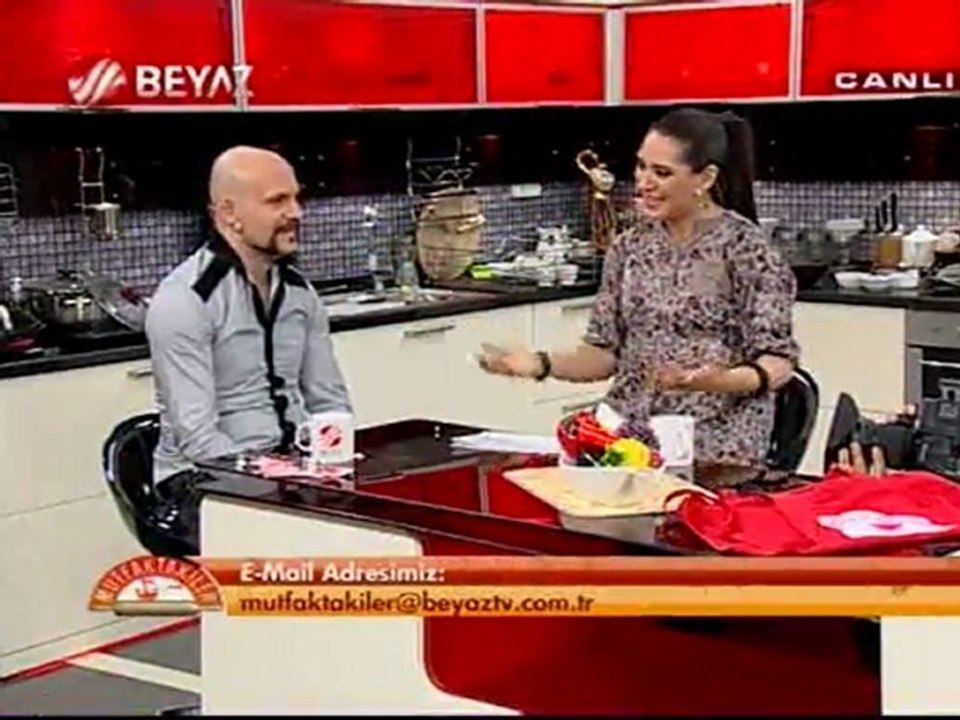 Mutfaktakiler 30.Bölüm 1.Kısım