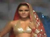Very Hot Babes Flaunts Her Body At 'Art Sania 2011' Umair Zafar's Collection