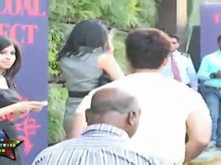 Dashing Shahid Kapoor At Hrithik Roshan's Interior Design Store 'Charcoal'