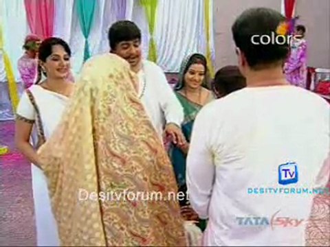 Rishthon Se Badi Pratha - 28th March 2011 Video Watch Online Pt1