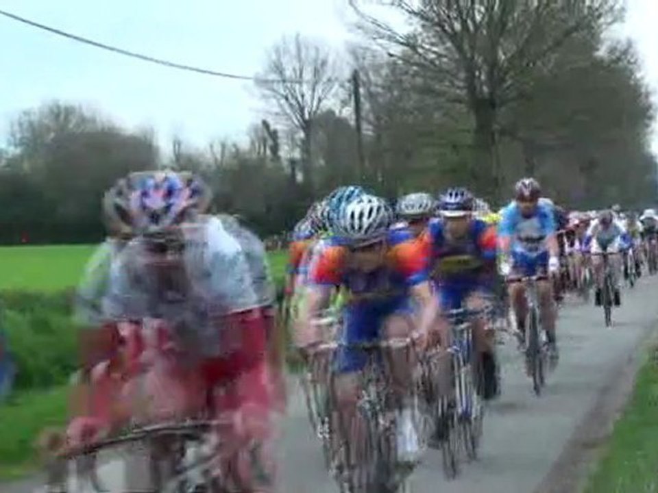 saint Malo de Phily la course ce fait par l'arrière