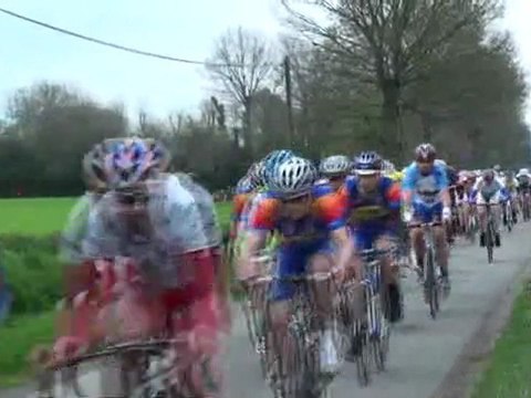 saint Malo de Phily la course ce fait par l'arrière
