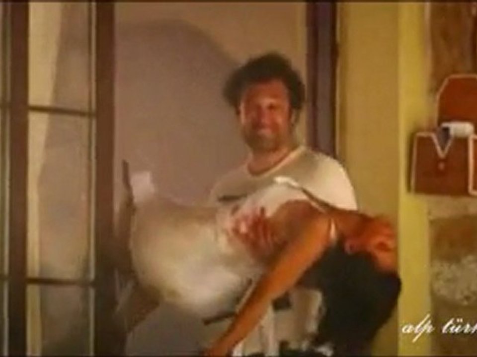 hani gitmeyecektin-hatice