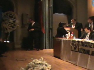 21 - (III. Oturum Bşk Ülkü Sönmez) (Türmob Genel Bşk.Yrd) - (II.Muhasebe Uzmanlığı Kongresi) - (Konuşmaılara verilen Plaketler ve Oturumun Kapanışı)  Konu: Yeni TTK' nun Halka Açılan Kobi' lere Getirdiği Yükümlülükler