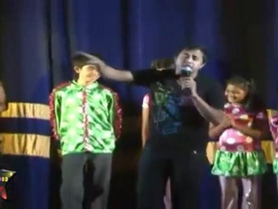 CHILDERN SHOW 03