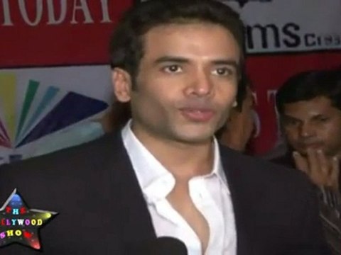 Hilarious Tusshar Kapoor launches Films Today magazine's 5th edition