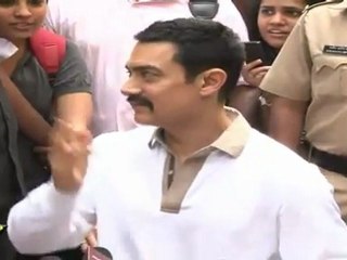 Mr. Perfectionist Aamir Khan Celebrate His Birthday