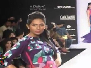 LAKME FASHION WEEK 2011   23