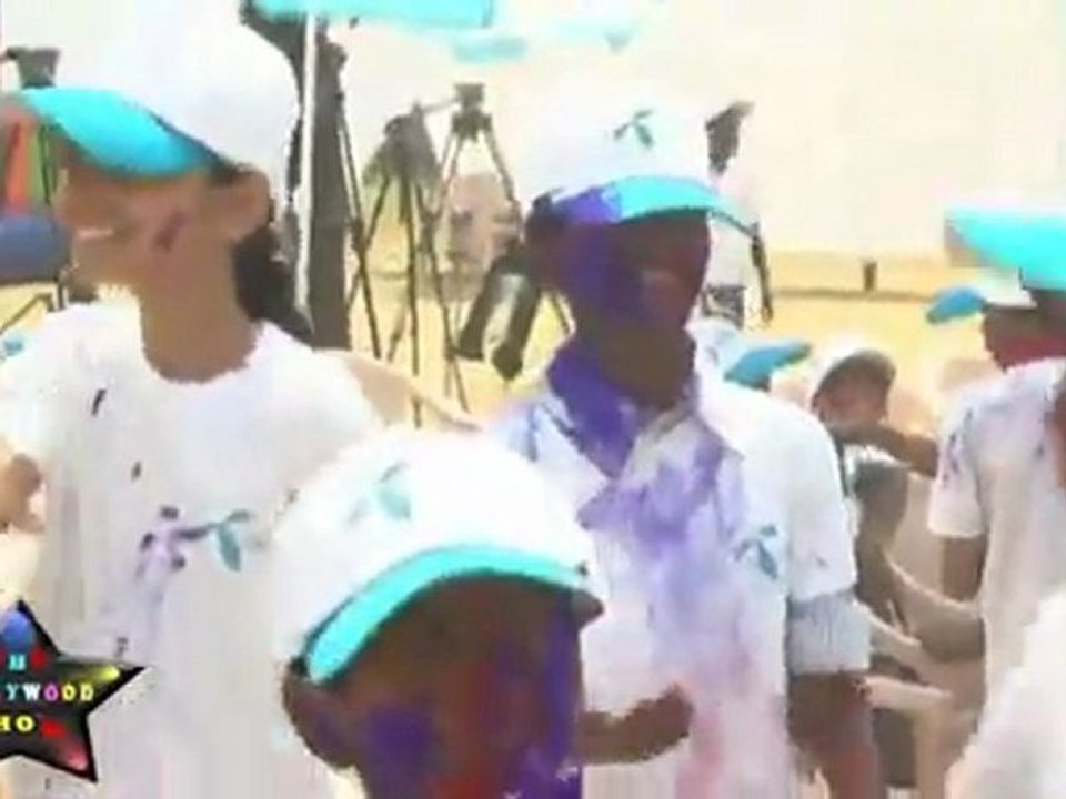 HOLI KE RANG YANA GUPTA KE SANG