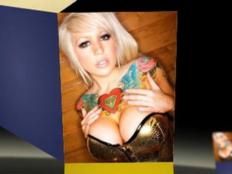 hot women custom tattoo designs