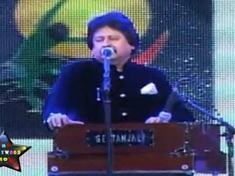 FICCI FRAMES 2011 PANKAJ UDAAS 15