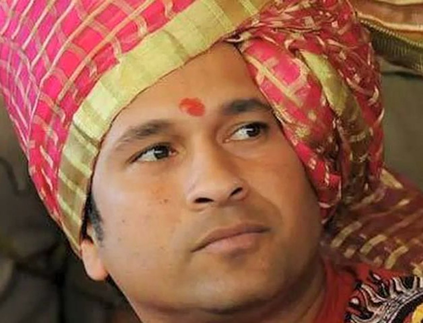 Sachin Tendulkar To Enter Bollywood? - Bollywood News