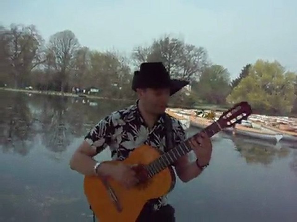 LES COPAINS D'ABORD PAR RITCHY LAURENT