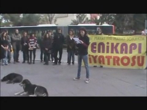 27 Mart 2011 - İzmir Yenikapı Tiyatrosu - Dünya Tiyatro Günü