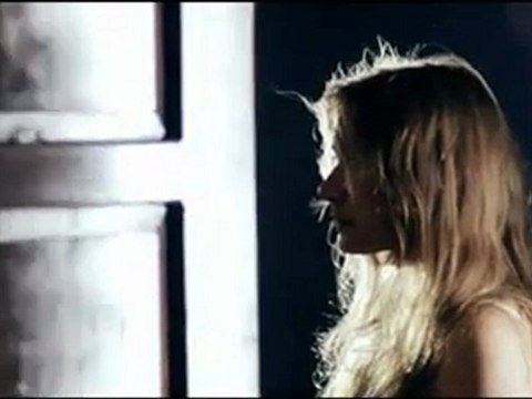 Gökhan Türkmen Bir Öykü Video Klip İzle şarkı dinle şarkı sözleri 2011