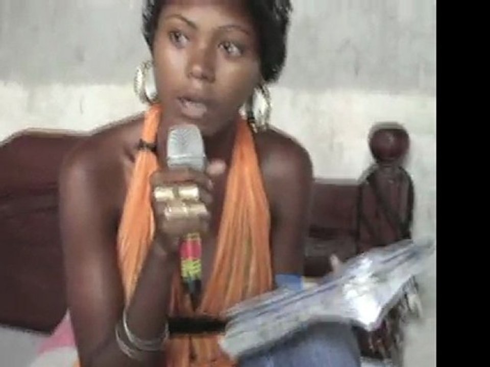 RAYALY  Feves de Majunga Madagascar - Kankres de la musique n 9