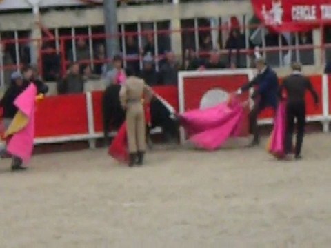 Printemps des jeunes afiocs st gilles 2011 : la honte !!!