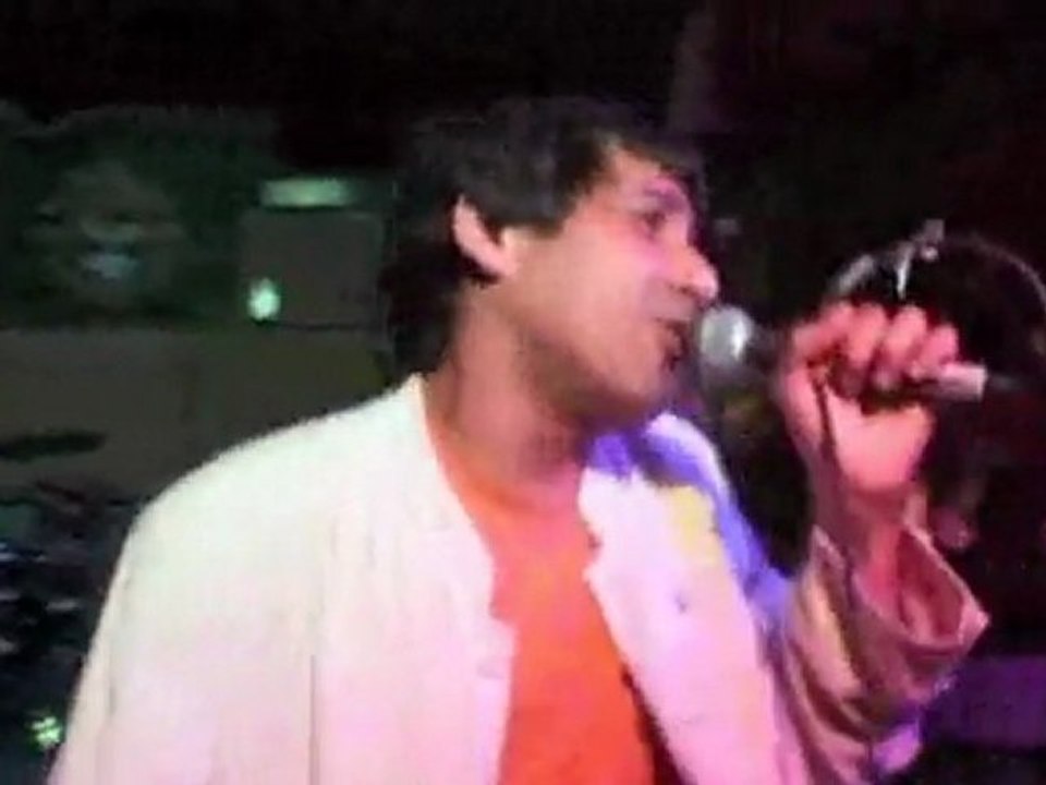 Jonaz Petit Escargo - live at Windmill - London