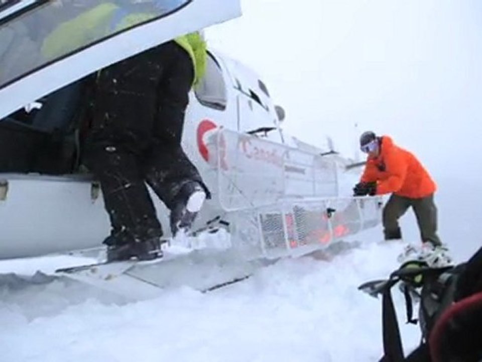 Sick footage at Great Canadian Heli-Skiing of pro-skiers Dan & Dave Treadway!