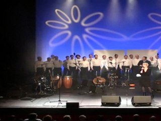 Prestation du choeur d'hommes basque ANAIKI au Casino de Paris le 24 février 2011