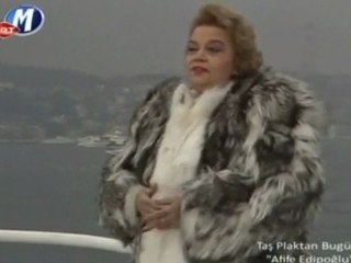 Afife Edipoğlu £££ BOĞAZİÇİ ŞEN GÖNÜLLER YATAĞI