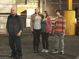 No Ordinary Family season 1 episode 20 No Ordinary Beginning