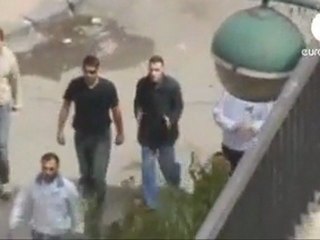 حملة أعتقالات واسعه بسوريا و مقتل 9 أشخاص