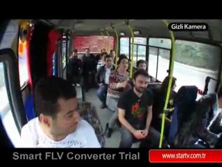 Hayrettin ve Ulvi Minibüste Vampir Şakası 1
