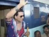 Tees Maar Khan's Music Launch In Moving Train! - Bollywood News