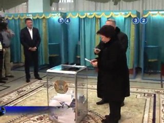 Kazakhstan: début du scrutin présidentiel anticipé