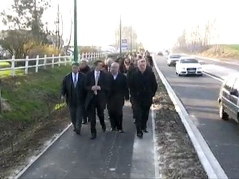 inauguration du rond-point des 4vaux