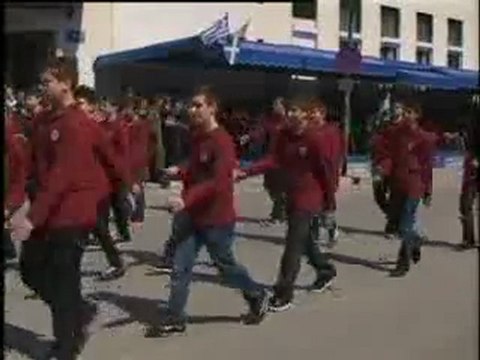 ΠΑΡΕΛΑΣΗ ΛΑΡΙΣΑΣ 25/03/2011