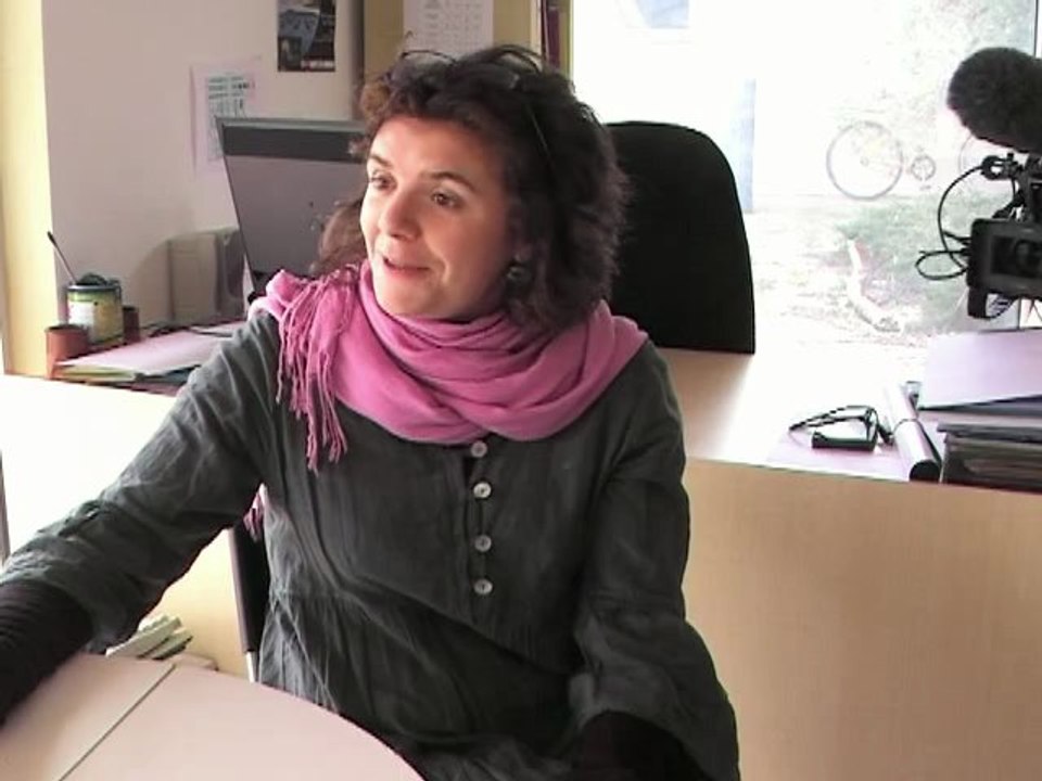 Emilie Varraud présente le panier poisson coquillage