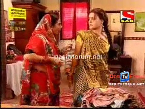 Lapataganj - 30th March 2011 Watch Online Pt2