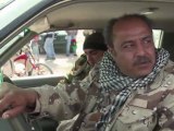 Los rebeldes libios huyen de Ras Lanuf y pierden el petróleo